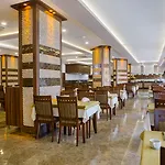 אתר נופש Kleopatra Royal Palm 4*