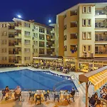 Kleopatra Royal Palm אתר נופש 4*