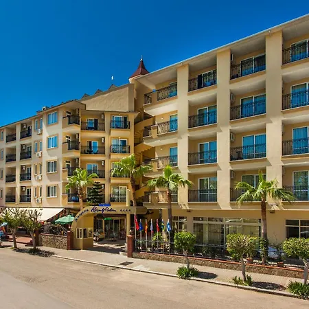 Rezort Kleopatra Royal Palm Alanya
