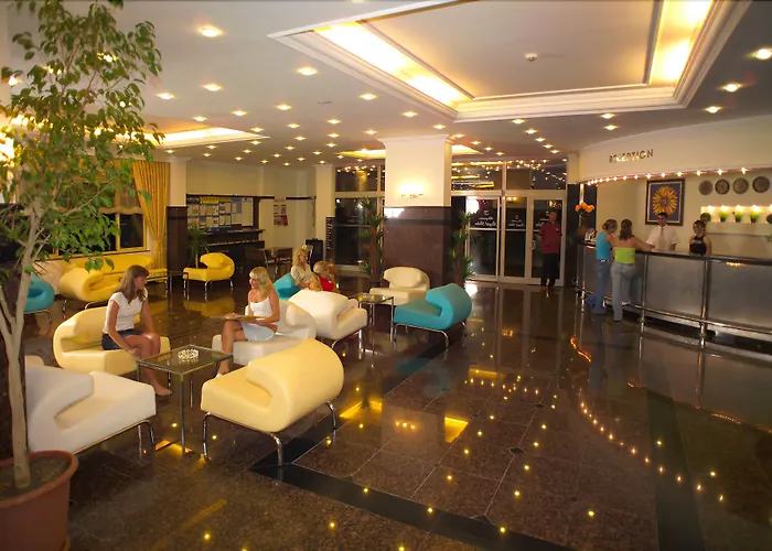 Kleopatra Royal Palm 度假村