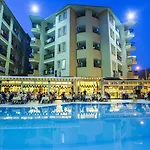 Kleopatra Royal Palm 4*