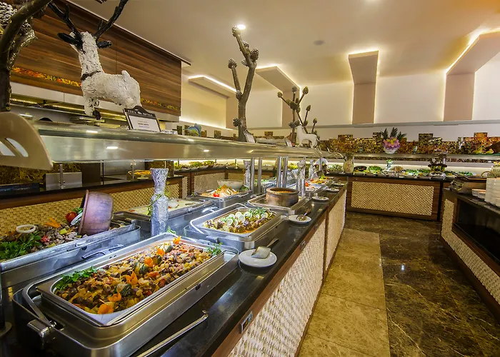 Resort Kleopatra Royal Palm 4*