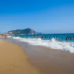 Kleopatra Royal Palm Resort Alanya