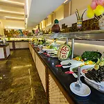 Kleopatra Royal Palm Resort 4*