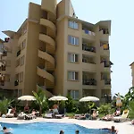 Kleopatra Royal Palm Alanya