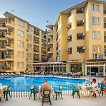 Resort Kleopatra Royal Palm 4*