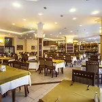 Kleopatra Royal Palm 4* Alanya