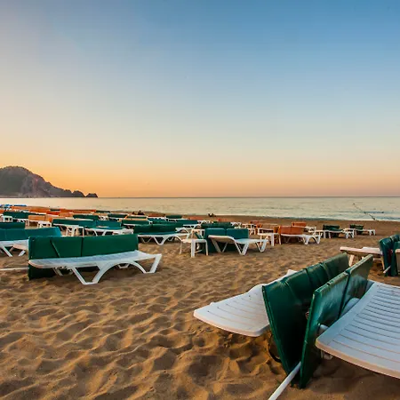 Kleopatra Royal Palm 4*