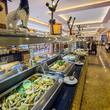 Kleopatra Royal Palm Alanya