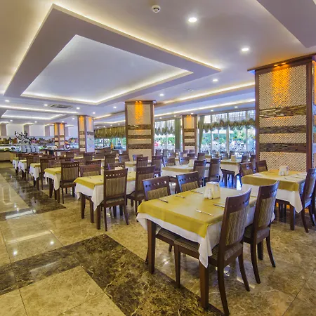 Kleopatra Royal Palm Resort