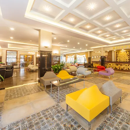 Kleopatra Royal Palm Station touristique 4*