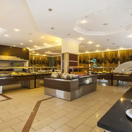 Kleopatra Royal Palm 4*