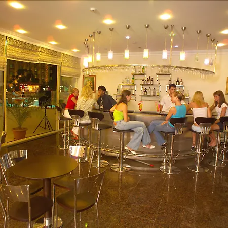 Kleopatra Royal Palm 4*