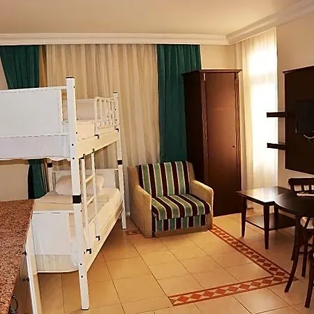Kleopatra Royal Palm 4*