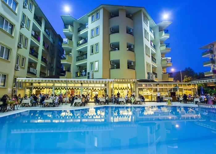 Kleopatra Royal Palm 4*