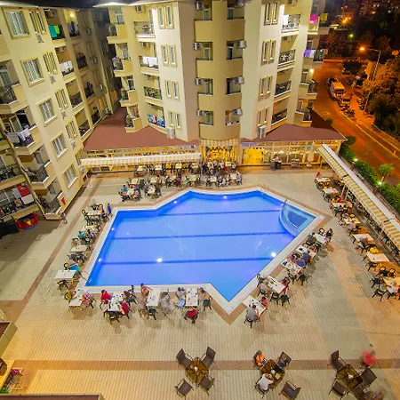 Kleopatra Royal Palm 4*