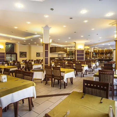 Kleopatra Royal Palm 4* 阿拉尼亚