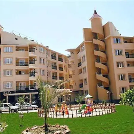 Kleopatra Royal Palm 阿拉尼亚