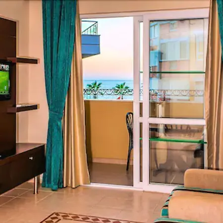 Kleopatra Royal Palm 4*