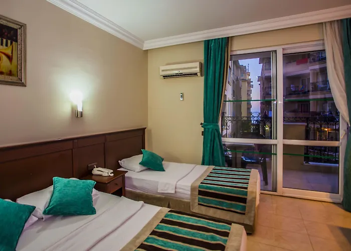 Resort Kleopatra Royal Palm 4*