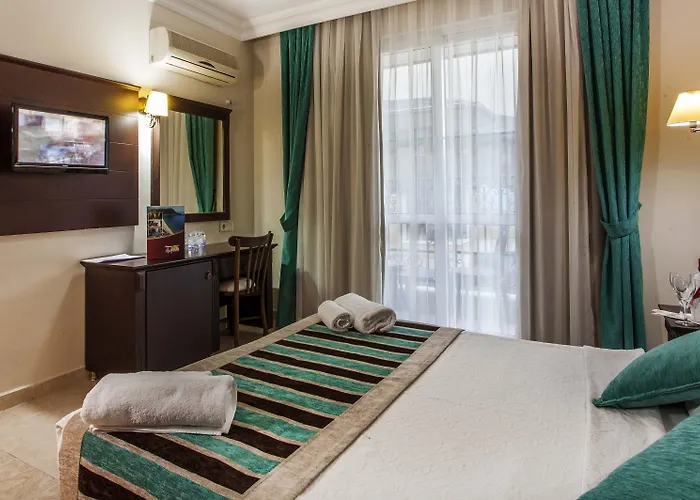 Kleopatra Royal Palm Resort