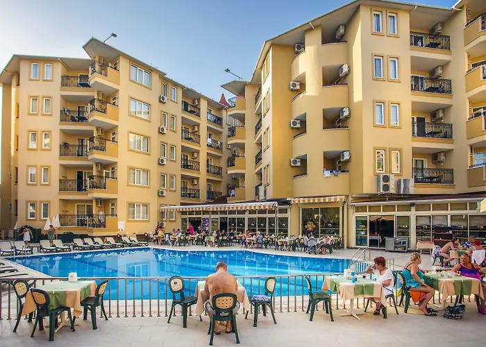 Resort Kleopatra Royal Palm 4*